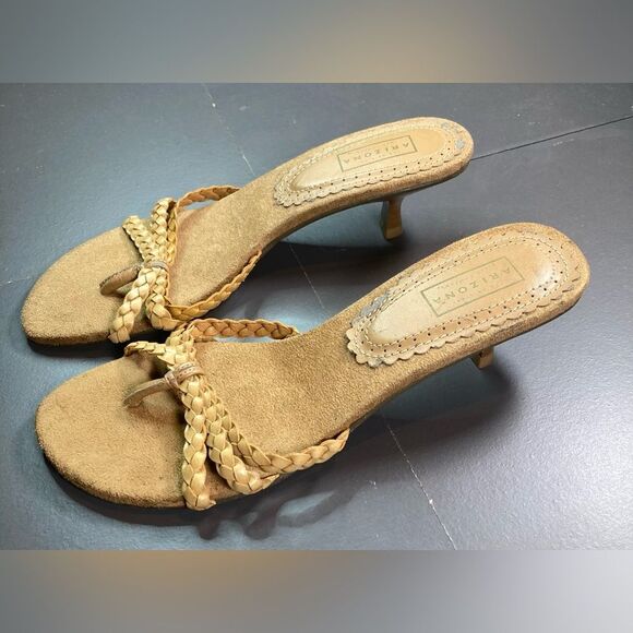 Arizona 2” Heel with Woven Tan Laces, size 8M - Picture 1 of 4